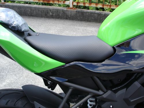 Ninja250 KAITEKIハイシート価格改定のご案内｜お知らせ｜モーター